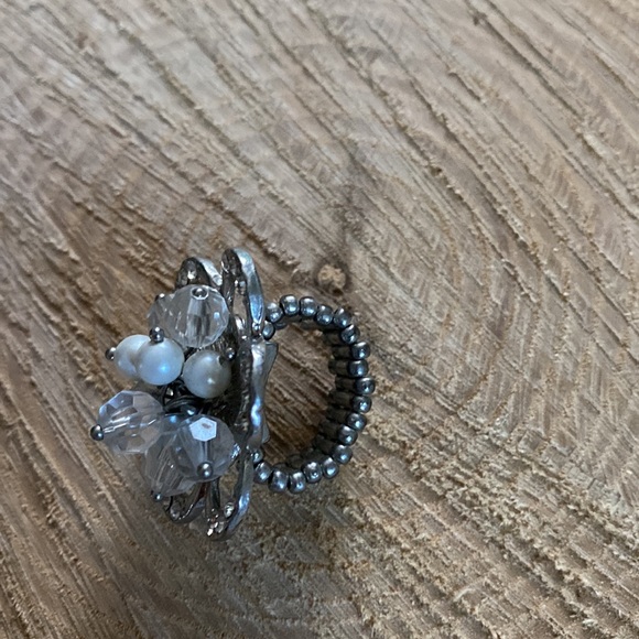 Bundle of long silver gem necklaces, mid length and pairs of elastic metal rings - Picture 13 of 15